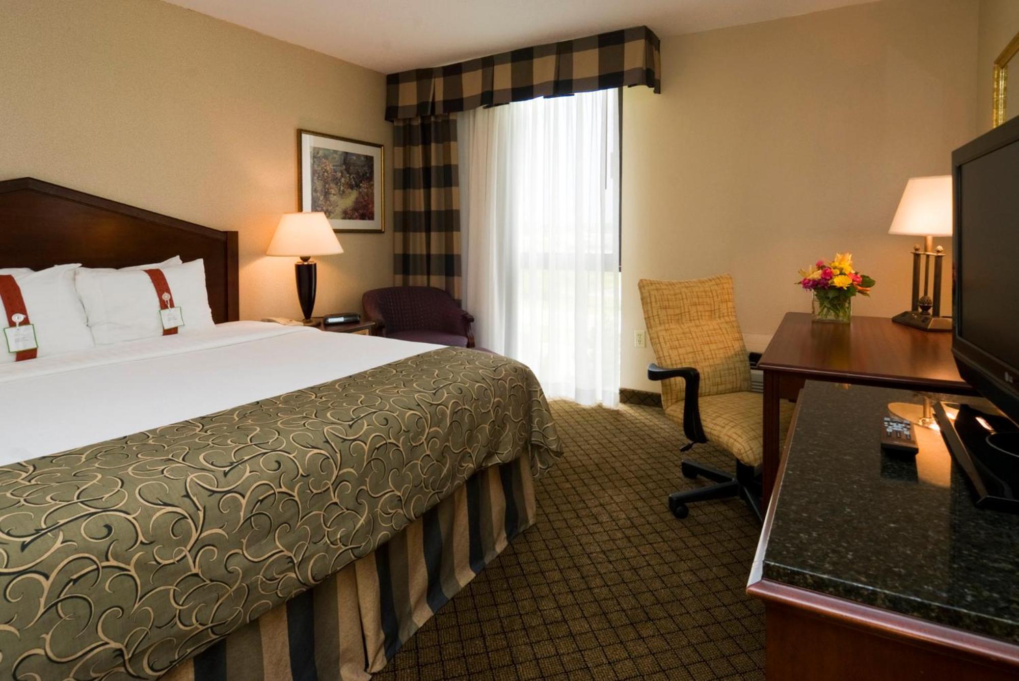Holiday Inn Cincinnati-Eastgate By Ihg Exterior foto